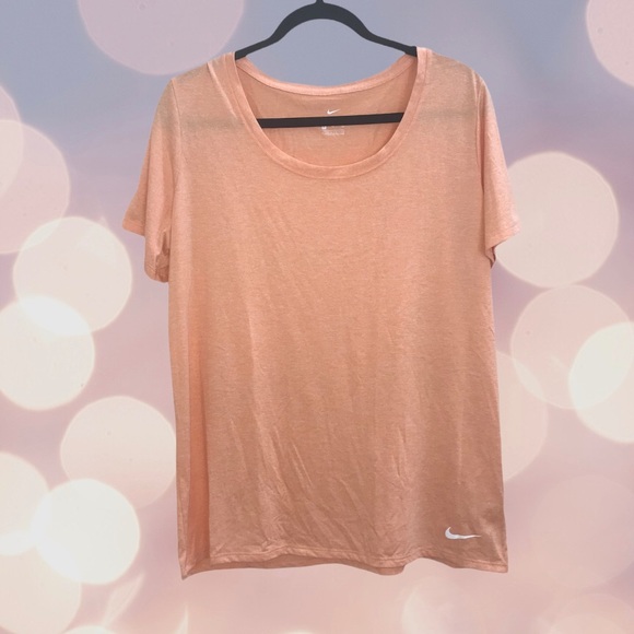 Nike Tops - Nike Workout T-shirt